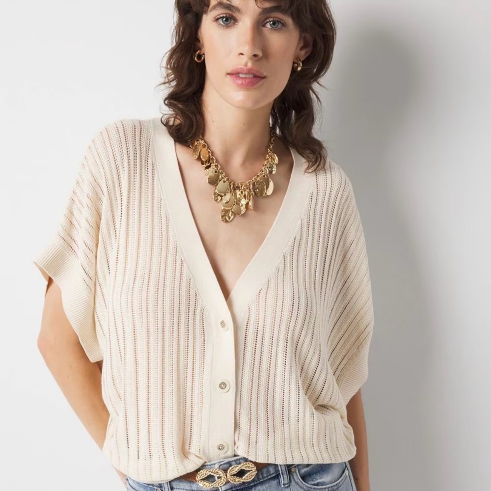 White House Black Market Kimono Sleeve Cream Button-Up Cardigan
